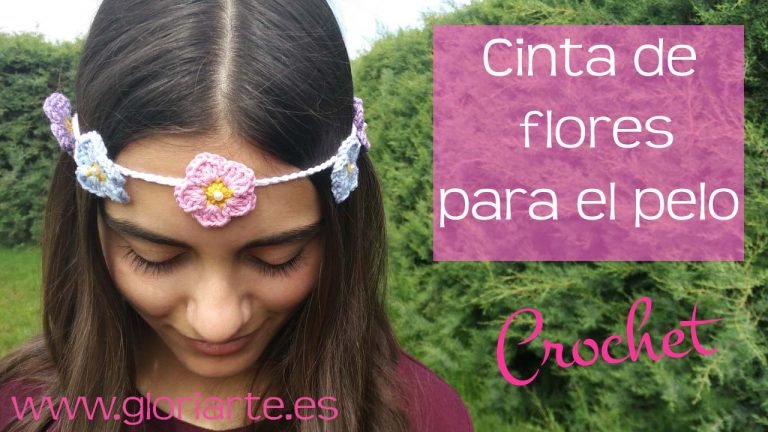 Cinta de flores para el pelo de ganchillo