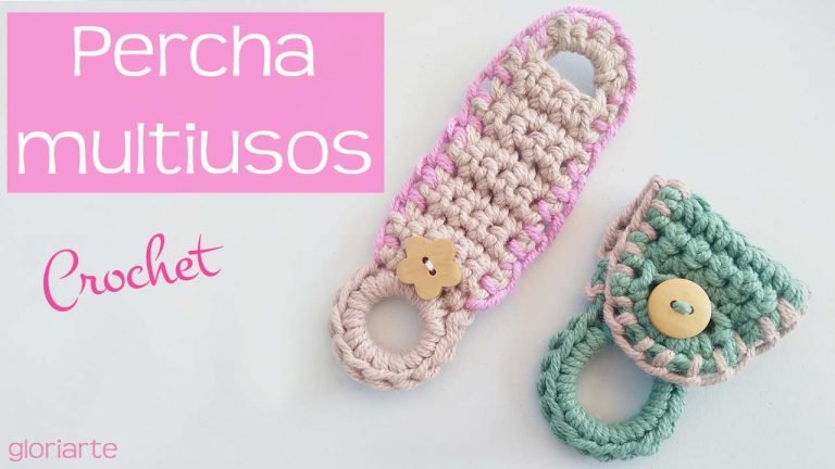 Percha multiusos de ganchillo